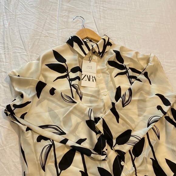 𝗡𝗪𝗧 𝗭𝗮𝗿𝗮 • Printed Oversized Dress - Picture 17 of 17